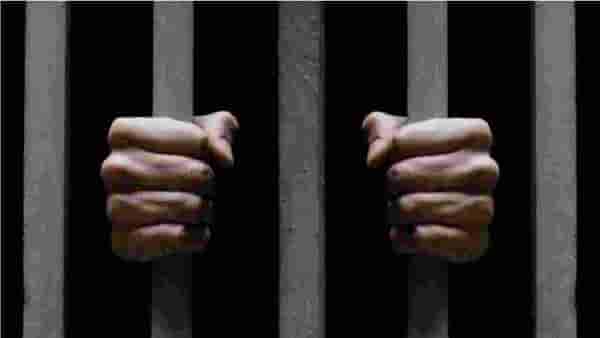 Pune crime|सिंहगड कॉलेजमधला २२ वर्षीय विद्यार्थी करायचा हाय टेक चोरी ; चोरीची पद्धत वाचून तुम्ही व्हाल हैराण