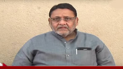 चंद्रकांतदादांना हटवायचं की फडणवीसांना हटवायचं?, भाजपमध्ये खदखद, घरवापसीचा कार्यक्रम लवकरच; नवाब मलिकांचा दावा