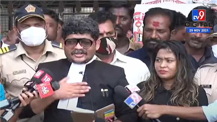 Special Report | एसटीचा संप सुरु असताना भाजपनं आझाद मैदान सोडलं, पण पाठिंबा कायम? Special Report | एसटीचा संप सुरु असताना भाजपनं आझाद मैदान सोडलं, पण पाठिंबा कायम?