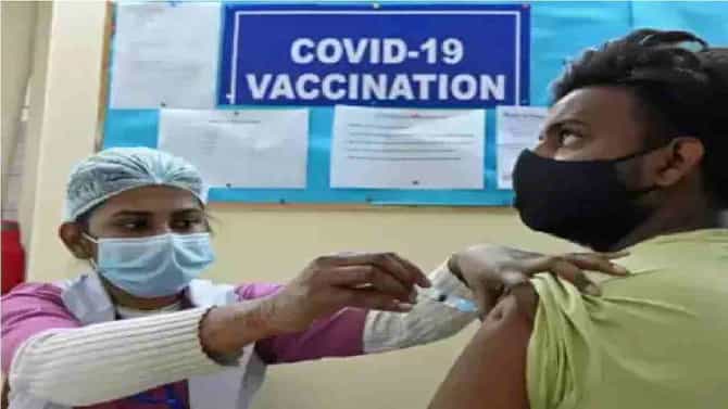 Corona: विदेशातून आलेल्यांची माहिती कळवा,लसवंत नसलेल्या संस्थेला टाळे! औरंगाबाद जिल्हाधिकाऱ्यांच्या सूचना