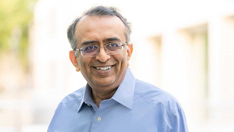 VMware :  VMware चे CEO देखील भारतीय वंशाचे आहे. या कंपनीची कमान रघू रघुराम यांच्याकडे आहे. ते 2003 मध्ये कंपनीत रुजू झाले आणि सध्या ते कंपनीचे सीईओ आहेत. रघुराम यांनीदेखील आयआयटी बॉम्बेमधून शिक्षण घेतले आहे.