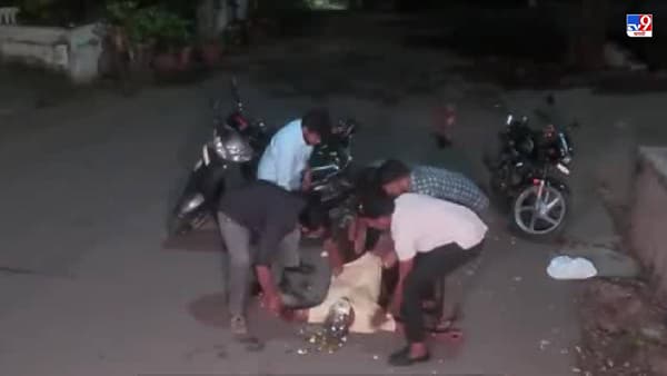 Video: देव करो आणि हा व्हिडीओ खोटा ठरो, बर्थ डे बंम्पज देताना तो गुदरमला, हादरवणारा व्हिडीओ