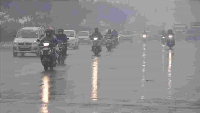 Weather Alert: मराठवाड्यासह राज्यावर पावसाचे ढग, दोन दिवस वातावरण ढगाळ, नंतर कडाक्याची थंडी!