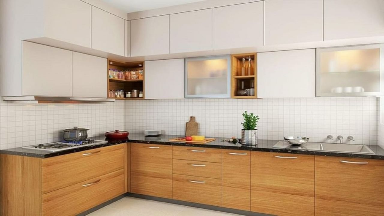 Vastu Tips | घर धन धान्याने भरलेले राहण्यासाठी स्वयंपाकघराच्या वस्तुशास्त्राकडे नक्की लक्ष द्या