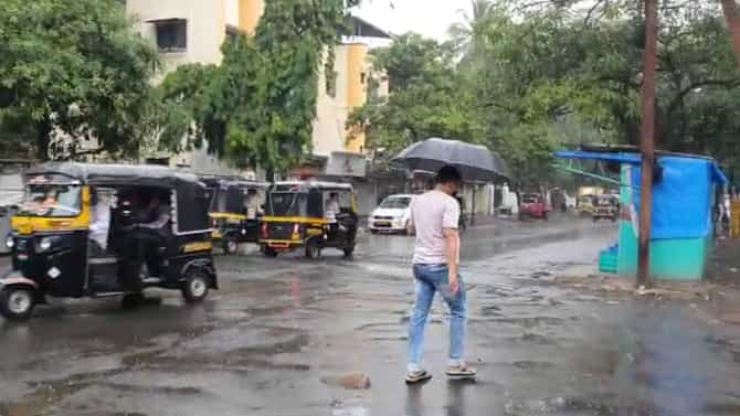 Weather Forecast : वर्षाच्या शेवटी सुद्धा पाऊस बरसणार, आयएमडीकडून विदर्भ मराठवाड्याला यलो ॲलर्ट जारी