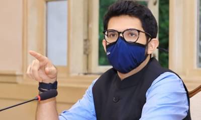 omicron : महिला आशियाई चषक फुटबॉल स्पर्धेत नियमांचे काटेकोर पालन करा, आदित्य ठाकरेंचे आदेश