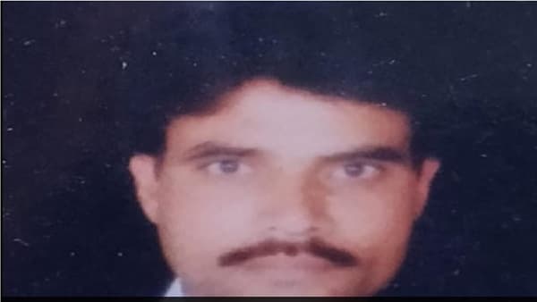 कुठून आला इतका द्वेष? इलेक्ट्रिशियनच्या छातीत 13 वेळा खंजीर खुपसला, जीव गेल्यावरच मारेकरी थांबला