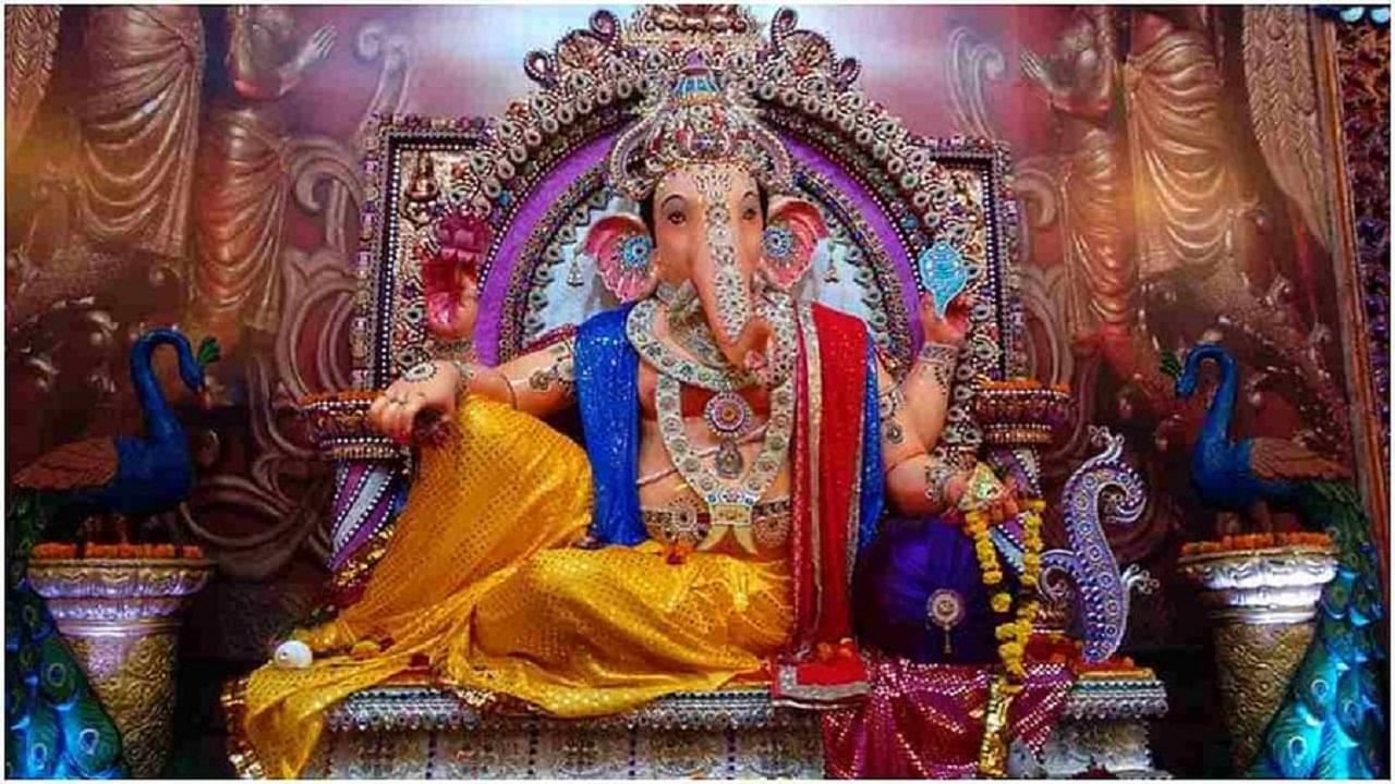 Lord Ganesha | जीवनातील अडथळे दूर करण्यासाठी श्रीगणेशाची मनोभावे आराधना करा