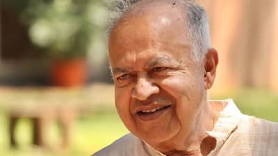 Special News| साहित्य संमेलनाचे अध्यक्ष डॉ. नारळीकर यांचे अनकट अन् डोळ्यांत अंजन घालणारे स्फोटक भाषण...!