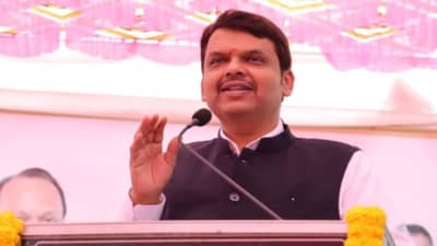 पुण्याचं पाणी पळवतील त्यांना पुणेकर पाणी पाजल्याशिवाय राहणार नाहीत, देवेंद्र फडणवीसांचा अजित पवारांवर निशाणा