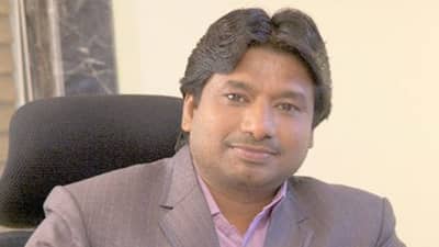 corporator Avinash Bagwe | काँग्रेसचे नगरसेवक अविनाश बागवे यांना उच्च न्यायालयाचा दणका; नगरसेवकपद केले रद्द