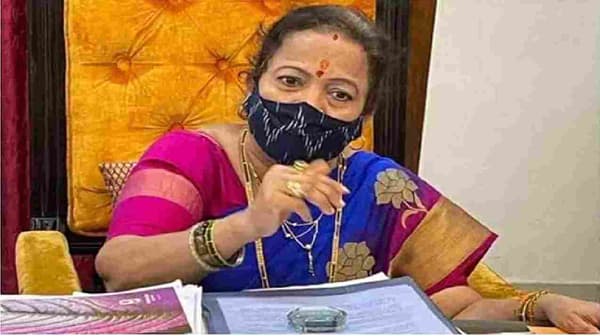 Omicron: मुंबईत फैलाव रोखण्यासाठी वॉर रुम सज्ज, काय आहे महापालिकेचा अॅक्शन प्लॅन?