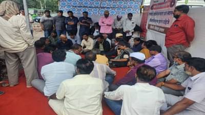 वल्लभनगरमध्ये एसटी कर्मचाऱ्यांचा आंदोलनाला आमदार लक्ष्मण जगताप यांची दुसऱ्यांदा भेट