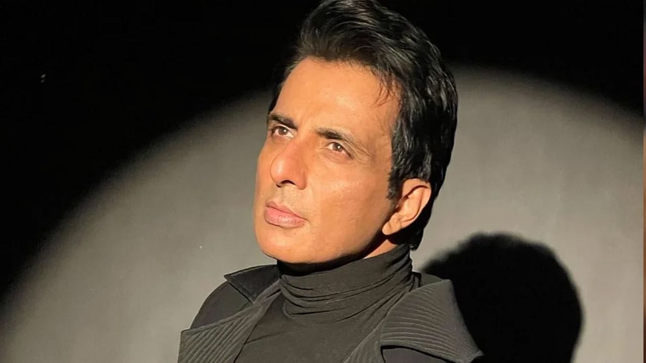 Sonu Sood | सोनू सूदच्या अडचणीत वाढ! इमारतीतील बेकायदा बांधकाम हटवण्यासाठी BMCची नोटीस