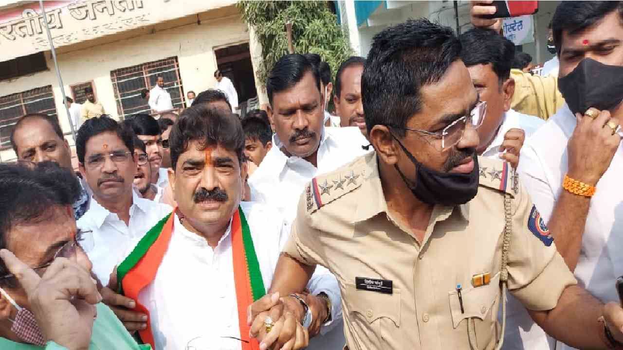 औरंगाबादेत भगवा दिनाच्या उपक्रमाला पहिल्यांदाच ब्रेक! शिवसनेने महाआरती टाळली, भाजप नेत्यांनाही रोखले!