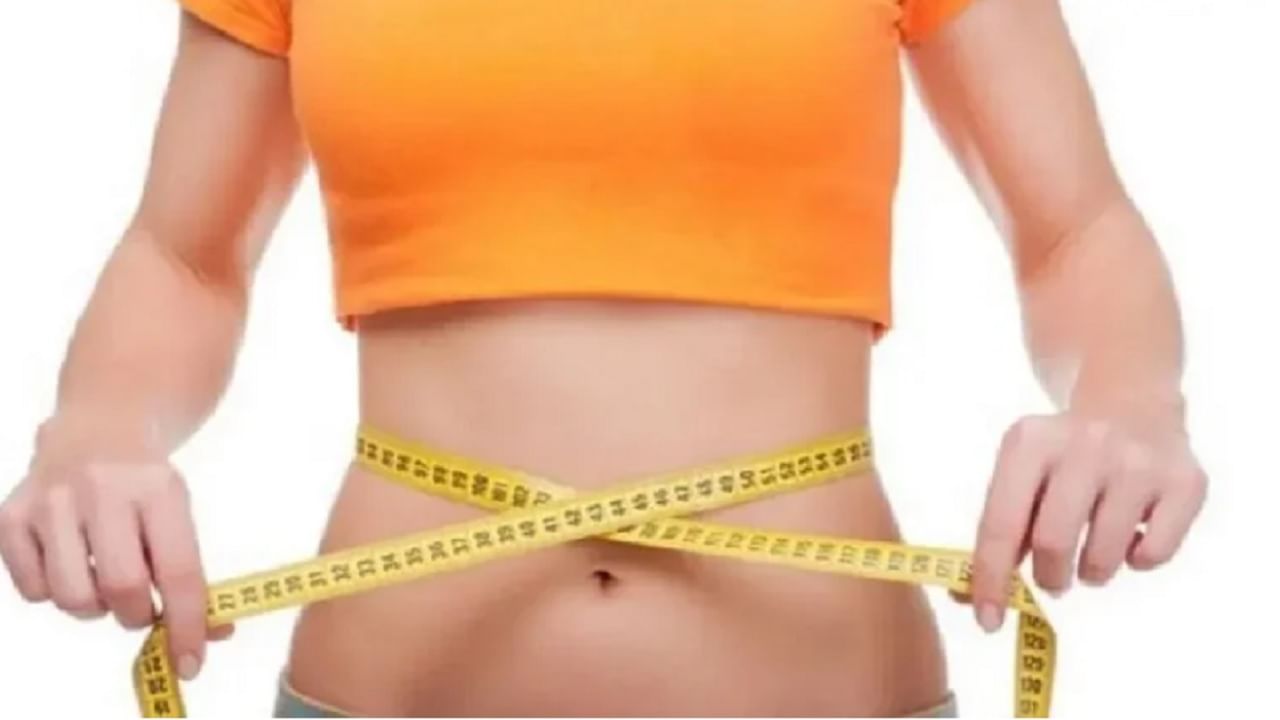 व्हिटॅमिन सीच्या कमतरतेमुळे अचानक वजन वाढू शकते. विशेषतः पोटावर चरबी जमा होते आणि वजन वाढते.