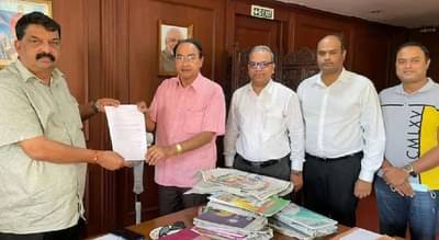 Goa Election 2022 : आणखी एका आमदाराचा राजीनामा, गोव्यात काँग्रेस 4 वर्षात 17 वरून 3 आमदारांवर!