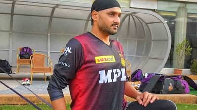 Harbhajan Singh Retirement:  हरभजन सिंगची निवृत्तीची घोषणा, 23 वर्षांचा क्रिकेटमधला प्रवास संपला