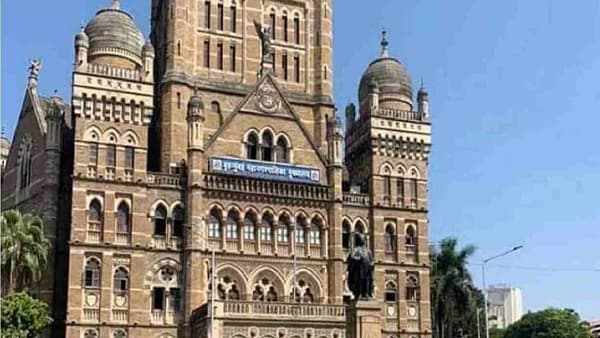 children vaccination : मुलांच्या लसीकरणासाठी मुंबई महापालिकेची ब्लू प्रिंट, असे आहे नियोजन