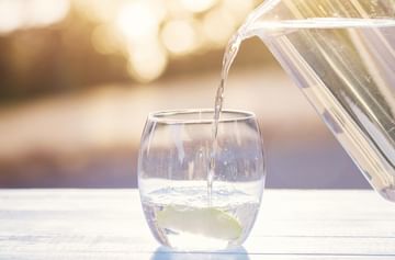 Drinking water : पाणी प्यायची योग्य वेळ आणि योग्य पद्धत...आणि राहा निरोगी