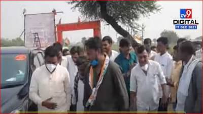 राष्ट्रवादीच्या कार्यकर्ता मेळाव्यात राजेंद्र शिंगणे यांचा कार्यकर्त्यांशी संवाद