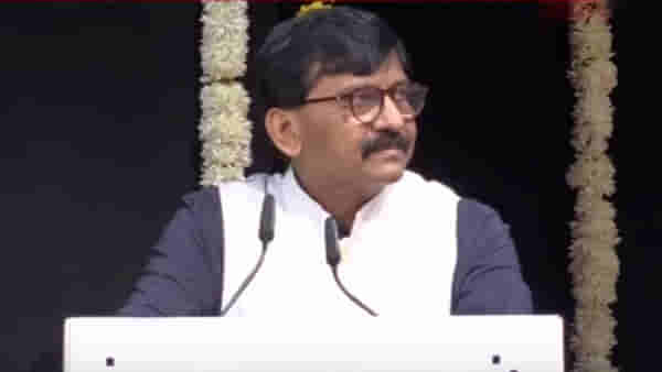 मी दिल्लीतच बसलोय, येताय तर या, दिल्लीतही शिवसेना आहे; संजय राऊतांनी ललकारले