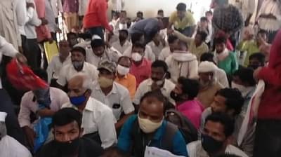 ...अखेर ज्याची भीती होती तेच झाले, ऑनलाईन-ऑफलाईनच्या घोळात पिक विम्याचे पैसे अडकले