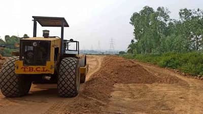 बिपीन रावतांच्या मेव्हण्याच्या जमिनीवर मध्यप्रदेश सरकारचा बुलडोझर; सोशल मीडियावर टाकली पोस्ट