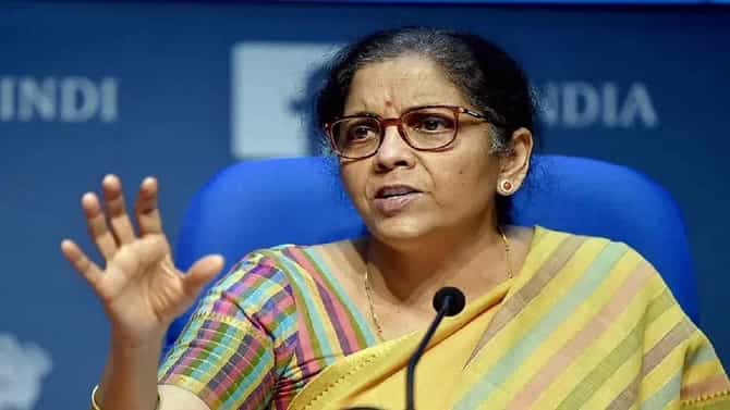 Nirmala Sitharaman :अर्थसंकल्प 2022: अर्थव्यवस्थेला ‘पॅकेज’चा बूस्टर डोस; केंद्रीय अर्थमंत्र्यांचं दिल्लीत विचारमंथन