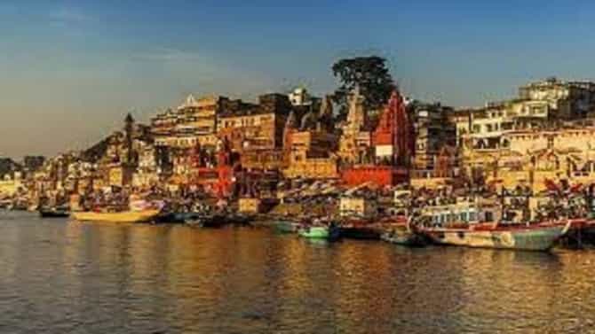 Gangajal | सुखी संपन्न आयुष्य, यशाची प्राप्ती हवी असेल, तर गंगाजलाचा असा वापर करा