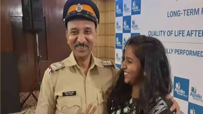 काळजाच्या तुकड्याने यकृताचा तुकडा दिला, पोलीस पित्यासाठी नवी मुंबईच्या लेकीचं दातृत्व!