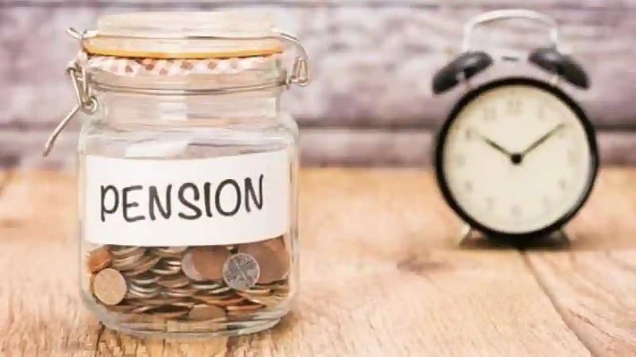 Retirement Rights Day | चला, जाणून घेऊयात, निवृत्ती वेतनधारकांचे हक्क आणि अधिकार...! Retirement Rights Day | चला, जाणून घेऊयात, निवृत्ती वेतनधारकांचे हक्क आणि अधिकार...!