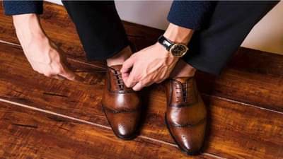 Vastu Tips : वास्तूनुसार घरातील या ठिकाणी बूट घालू नका, वाचा याबद्दल अधिक!