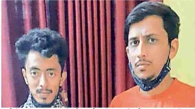 Vaccination: बोगस प्रमाणपत्र देणारे आणखी एक रॅकेट औरंगाबादेत उघड, ओम्नी व्हॅनमध्ये फसवेगिरीचा कारखाना!