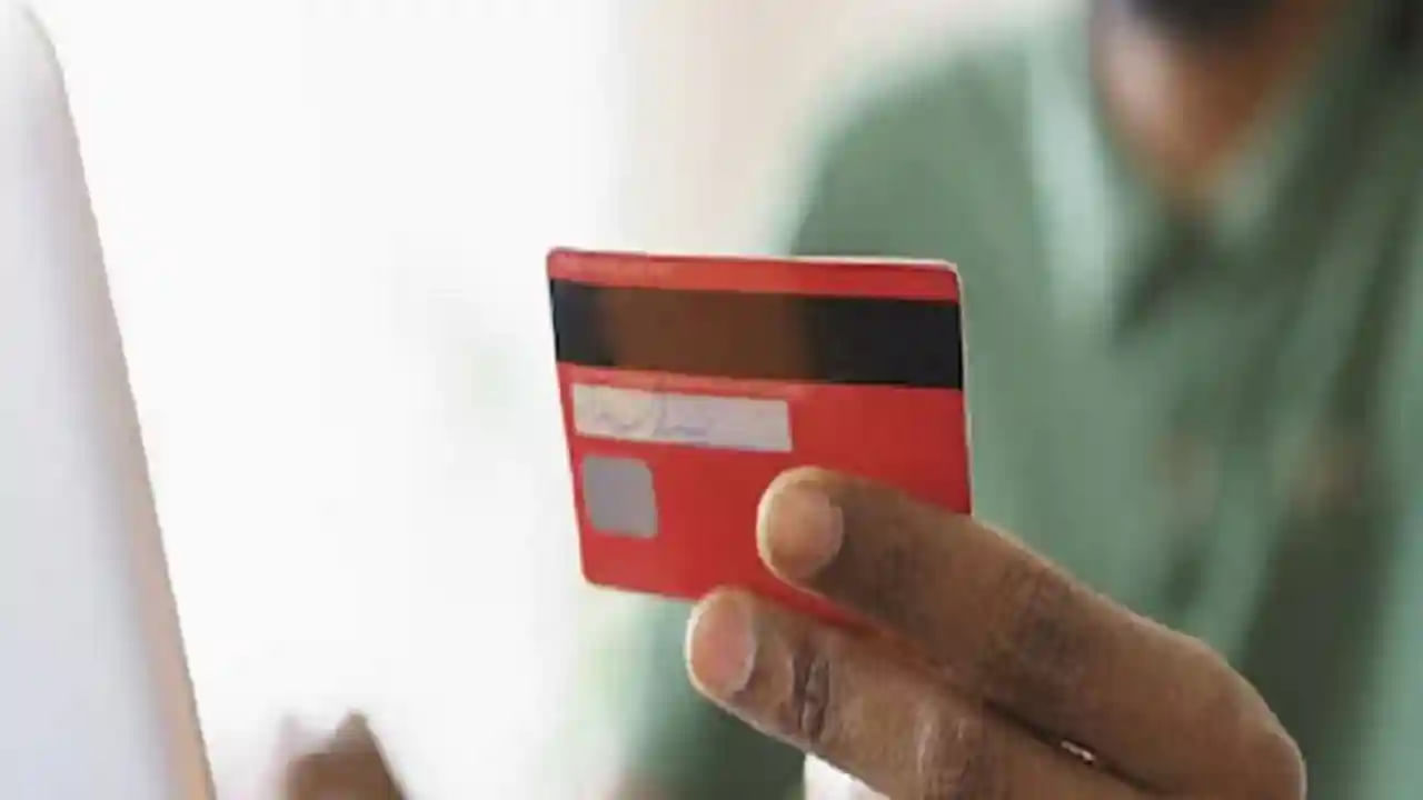 आयसीआयसीआय बँकेकडून क्रेडिट कार्डशी संबंधित सर्व शुल्कांमध्ये वाढ, नवे दर दहा फेब्रुवारीपासून लागू