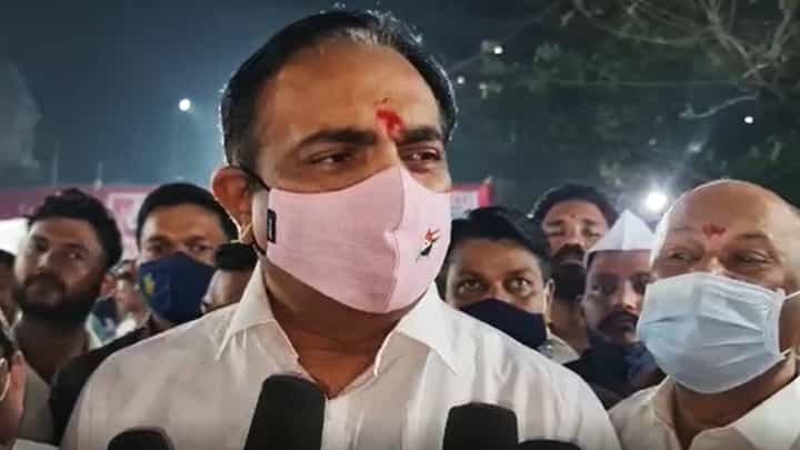 'केडीएमसी' निवडणुकीत राष्ट्रवादीच्या नगरसेवकांची संख्या वाढणार - जयंत पाटील 'केडीएमसी' निवडणुकीत राष्ट्रवादीच्या नगरसेवकांची संख्या वाढणार - जयंत पाटील