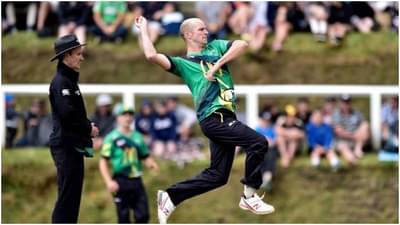 न्यूझीलंडच्या 34 वर्षाच्या गोलंदाजाचा कहर, प्रतिस्पर्धी संघाची सपशेल शरणागती