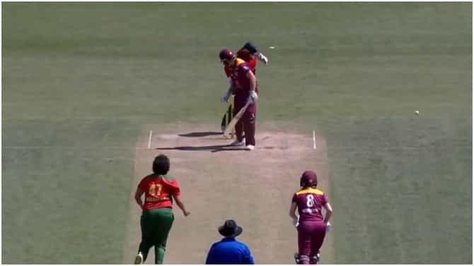 ना नो बॉल, ना डेड बॉल, फलंदाज क्लीन बोल्ड होऊनही Not out, कसं काय? पाहा VIDEO