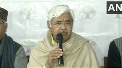 धर्मांतर करणाऱ्या आदिवासींना आरक्षण देऊ नका; विश्व हिंदू परिषद आक्रमक