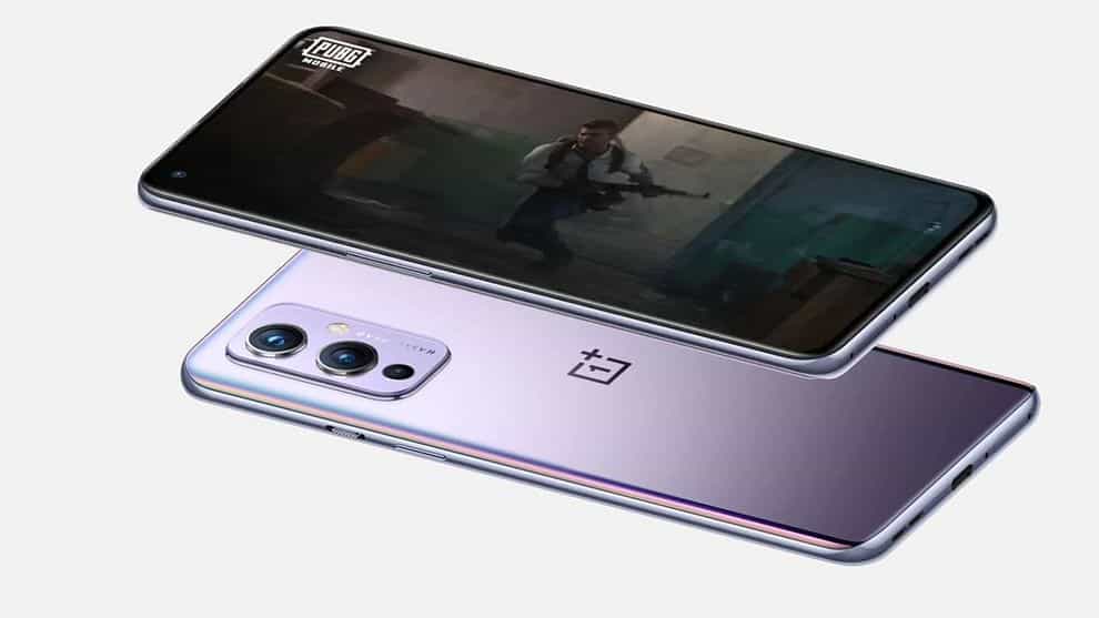 OnePlus कंपनी दरवर्षी पहिल्या तिमाहीत एका मोठ्या इव्हेंटचं आयोजन करते. ज्यामध्ये ते त्यांच्या नवीन फ्लॅगशिप सिरीजचे अनावरण करतात. 2021 मध्ये, कंपनीने OnePlus 9 सिरीज सादर केली होती. ज्याअंतर्गत तीन फोन लॉन्च केले गेले. OnePlus 9 त्याच सिरीजमधील पहिला फोन आहे. Amazon वर या मोबाईलची किंमत 49,999 रुपये दिसत असली तरी सेल दरम्यान तुम्ही हा मोबाईल 36,999 रुपयांमध्ये खरेदी करू शकता.
