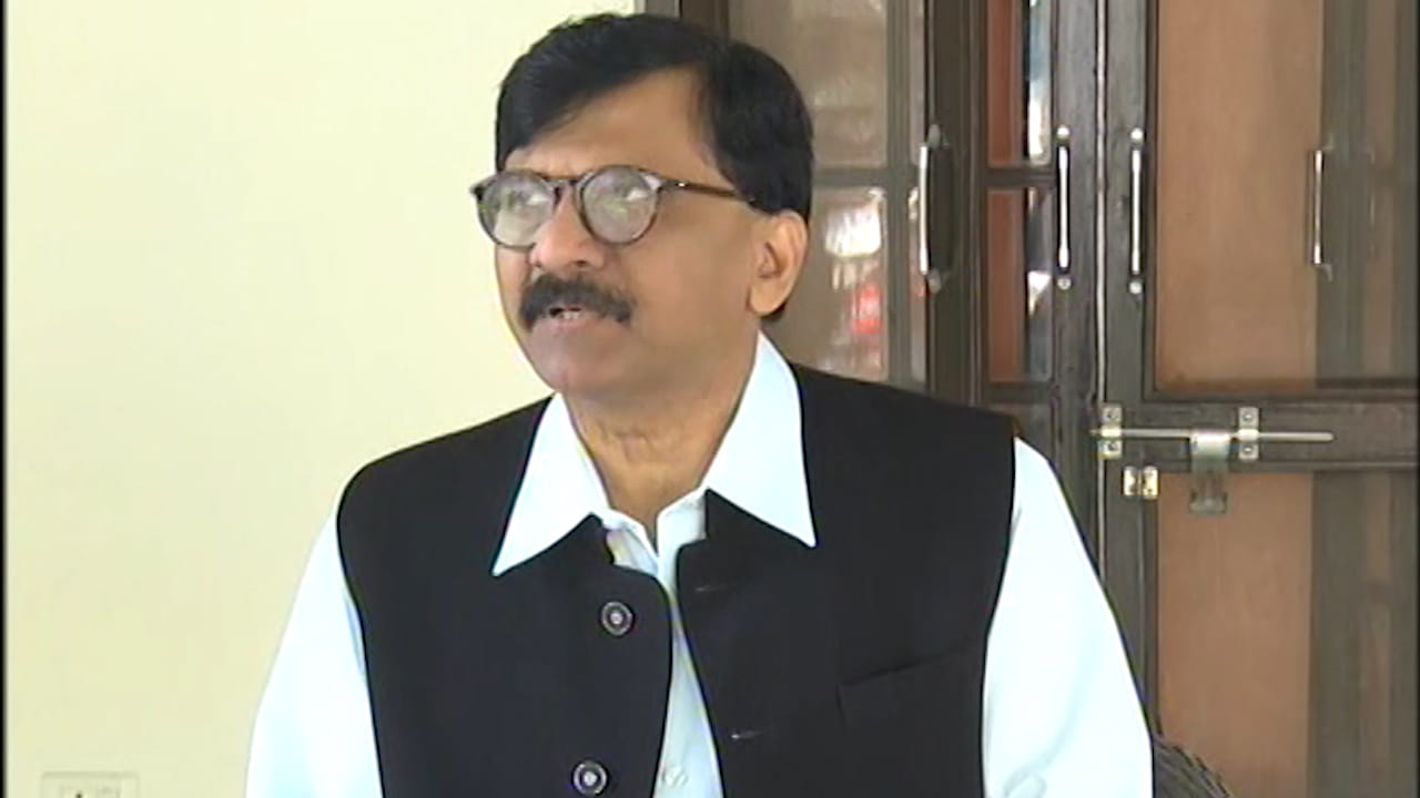 महाराष्ट्र एकीकरण समितीवर बंदी घालण्याच्या कर्नाटक सरकारच्या हालचाली, राऊतांचं थेट आव्हान