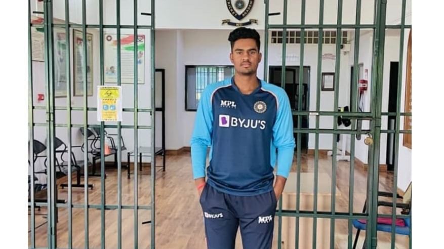 Siddharth Yadav U19 : किराणा दुकान चालवून क्रिकेट शिकवलं, आता 19 वर्षांखालील विश्वचषकात खेळणार मुलगा