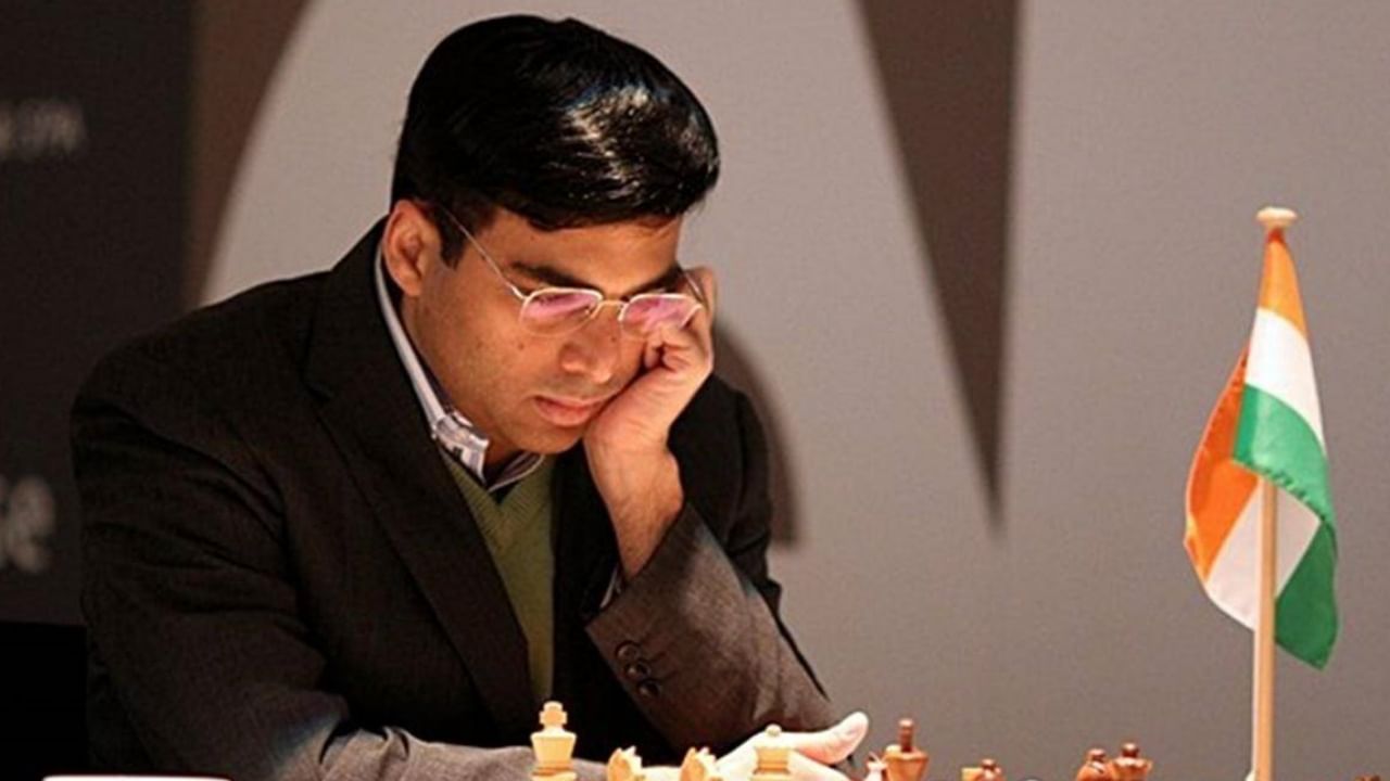 Gashimov Memorial Chess : विश्वनाथन आनंदनं शाखरियार मामेदयारोवचा पराभव करत साजरा केला स्पर्धेतला पहिला विजय
