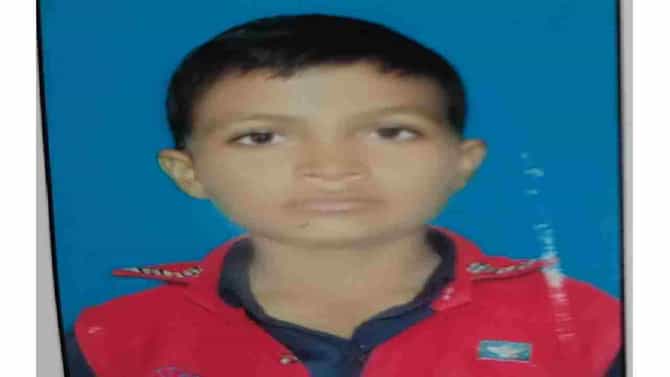 Beed News:आई-बहिणीनंतर एकुलत्या एक मुलाचेही प्राण गेले, बीडमधलं मुंगुसवाडा गाव सुन्न!