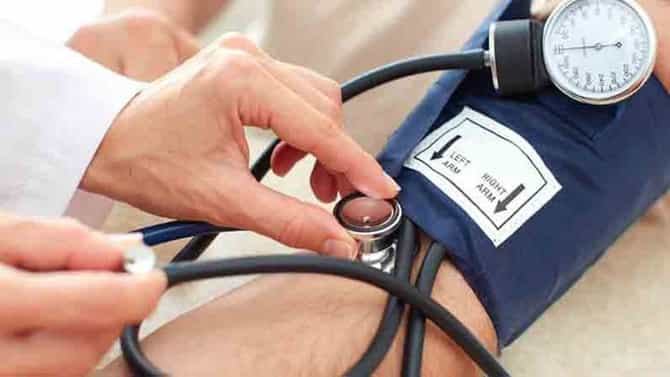हिवाळ्यात ब्लड प्रेशर हाय; पथ्ये पाळा, आरोग्य सांभाळा