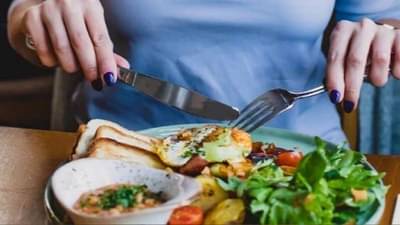 काय सांगता ! तुमच्या खाण्याच्या सवयी तुमचं नशीब बदलू शकतात? विश्वास बसत नसेल तर ट्राय करुन पाहा