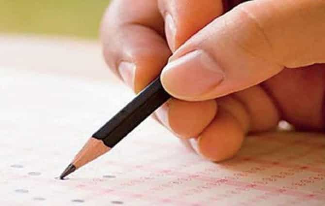 Budget 2022: ऑनलाईन शिक्षणासाठी सरकारचं मोठं पाऊल, बजेटमध्ये ‘डिजिटल फंड’?