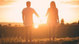 Relationship : वैवाहिक जीवनात तणाव वाढलाय? मग शुक्र ग्रहाला कसं करणार खुश? जाणून घ्या एका क्लिकवर...