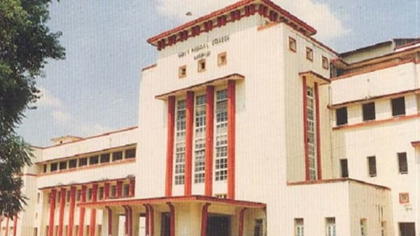 Nagpur Crime | जीवन नकोसे झाले! विष घेऊन गळफास; 20 दिवस व्हेंटिलेटवर तरीही तुटली नाही आयुष्याची दोरी