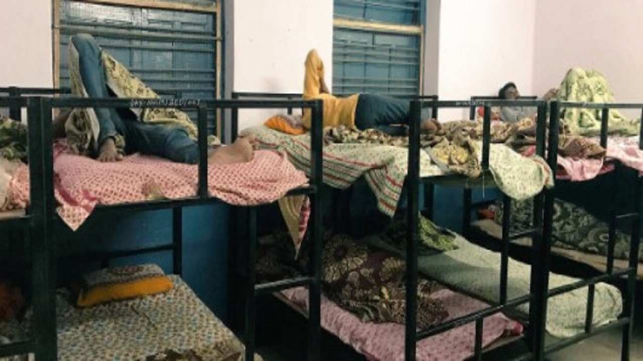 Homeless | नागपुरात बेघर आहात, घाबरू नका; मनपाने काय केली आहे व्यवस्था? Homeless | नागपुरात बेघर आहात, घाबरू नका; मनपाने काय केली आहे व्यवस्था?